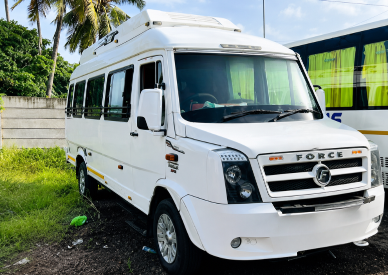 21 seater Tempo Traveller in Jaipur