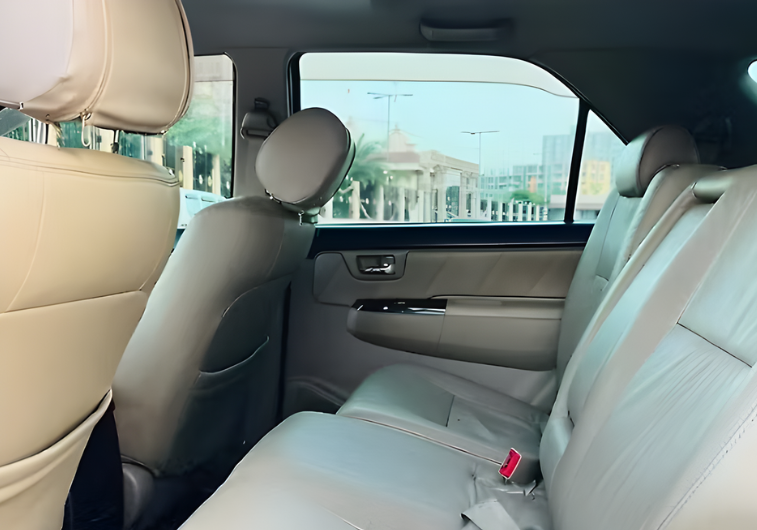 book fortuner in Jaipur