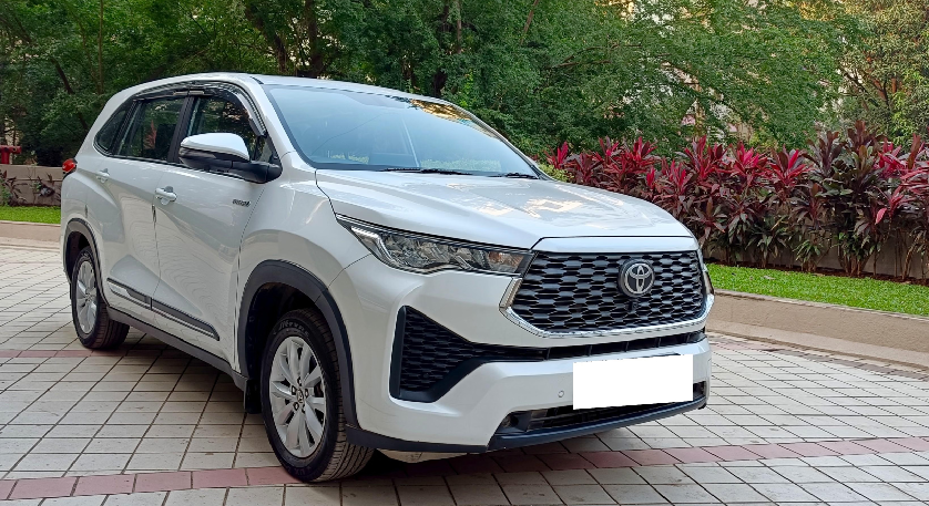 tempo-traveller-12-seater